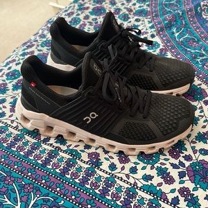 On Women’s Cloudswift Sneaker